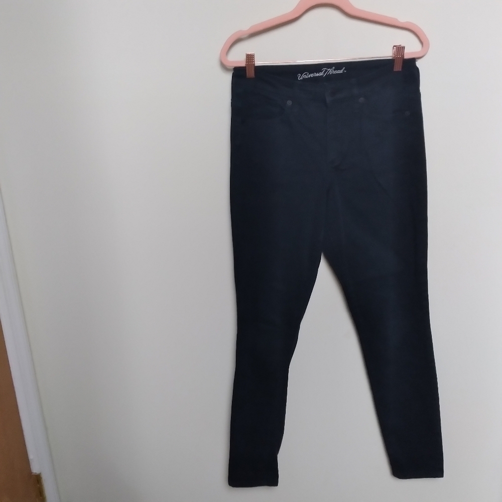 Universal Thread Black Highest Rise Skinny Chinos Pants Size 6 / 28 Regular